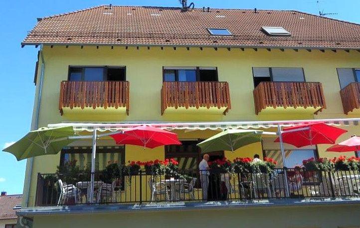 Hotel & Restaurant Krone 瓦尔德布隆 外观 照片