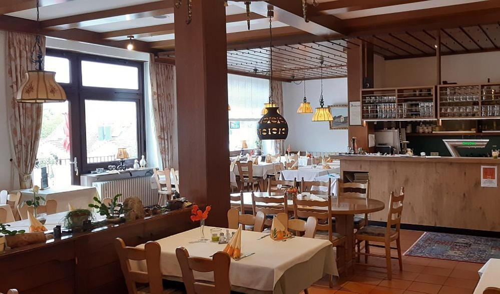 Hotel & Restaurant Krone 瓦尔德布隆 外观 照片